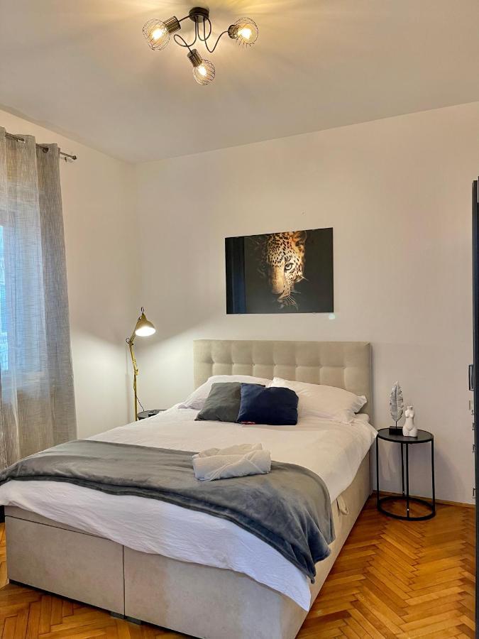 Ferienwohnung Studio Manu Split Exterior foto